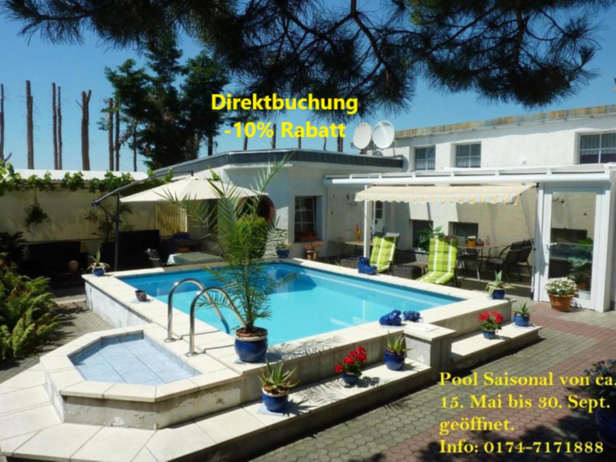 Pension Muench "Am Anger" Neuseusslitz المظهر الخارجي الصورة